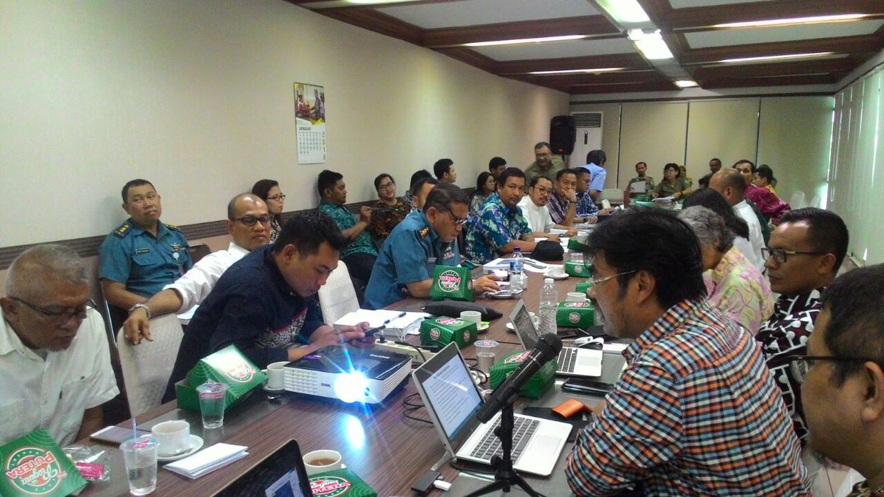 You are currently viewing Rapat Penilaian Dokumen Evaluasi Lingkungan Hidup (DELH) Proyek Palapa Ring Barat (PRB)
