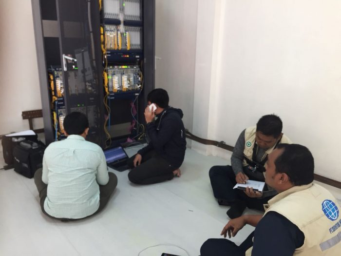 Read more about the article Pengecekan Dan Uji Coba Perangkat Palapa Ring Barat