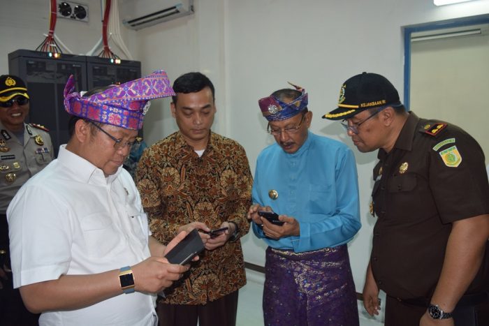 Read more about the article Rudiantara Minta Operator Segera Bangun Jalur Akses Keseluruh Natuna