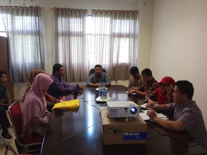 Read more about the article Rapat Koordinasi Survey Pemanfaatan Teknologi Informasi Dan Komunikasi Kabupaten Natuna Tahun 2018