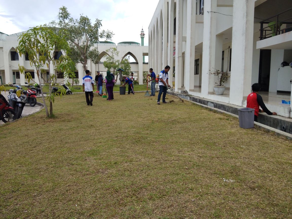 You are currently viewing Jum’at Bersih,  Sambut Ramadhan