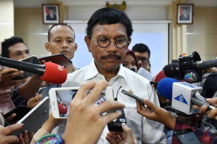 Read more about the article Menkominfo Bicara Soal Target 4000 BTS hingga Decacorn
