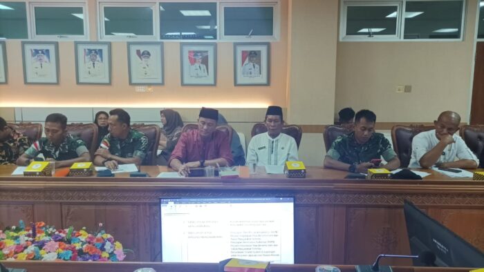 Read more about the article Kadis Diskominfo Natuna Hadiri Rapat Rakor Pembentukan dan Persiapan Panitia HUT RI ke 78 Tahun 2023