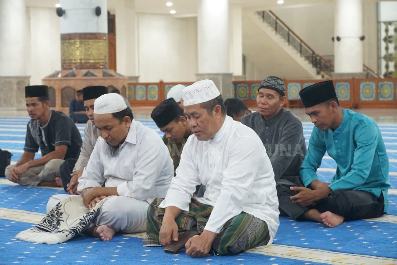 You are currently viewing Diskominfo Natuna Berperan Aktif Menjalankan Arahan Bupati Natuna Tentang Memakmurkan Masjid.