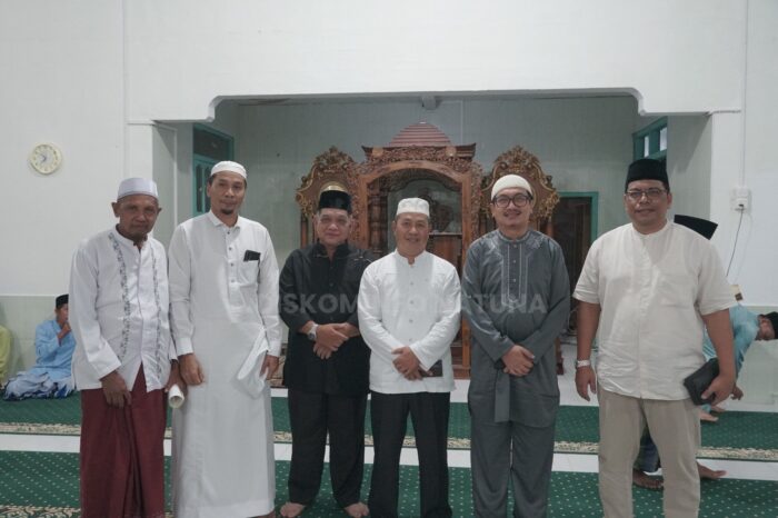 Read more about the article Kadis Kominfo Natuna Hadiri Malam Pembukaan Muhibah Ramadhan Kecamatan Pulau Tiga