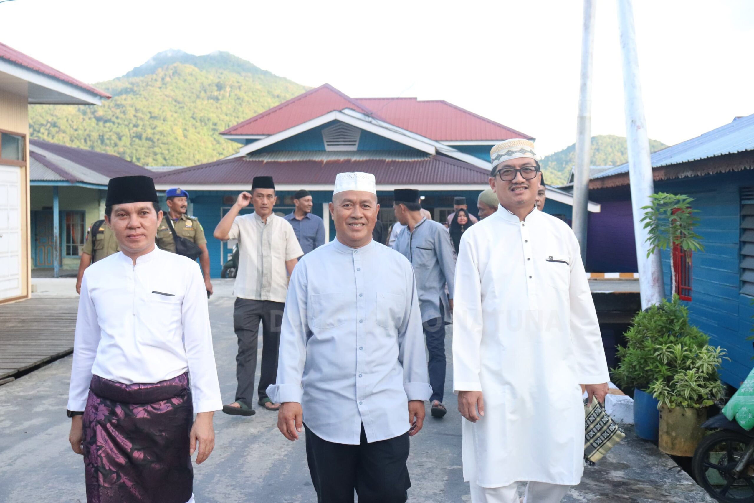 You are currently viewing Kadis Kominfo Hadiri Penutupan Muhibah Ramadhan di Kecamatan Pulau Tiga Barat