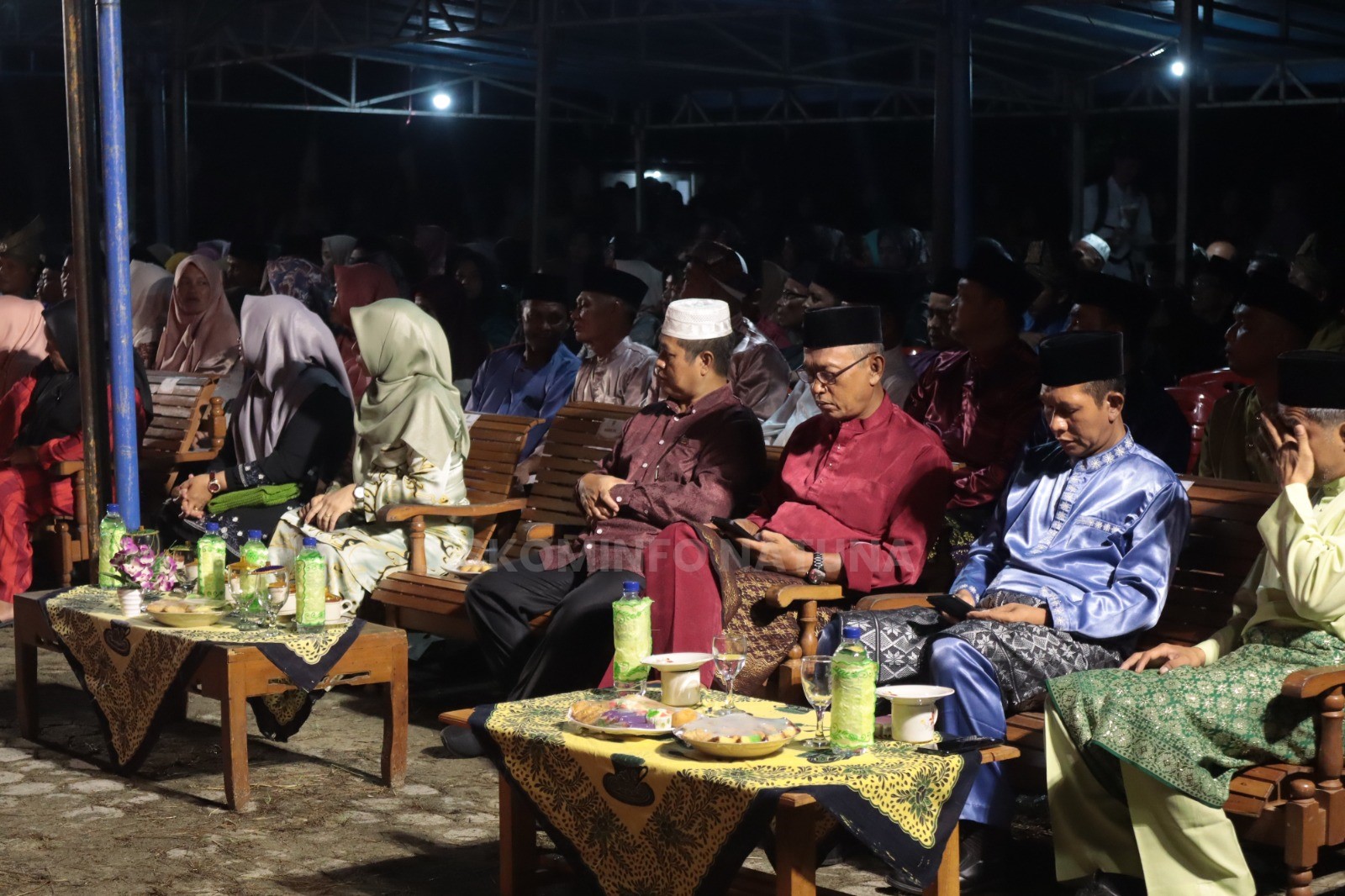 You are currently viewing Kadis Kominfo Hadiri Malam Gelar Budaya Dendang Piwang Serasan