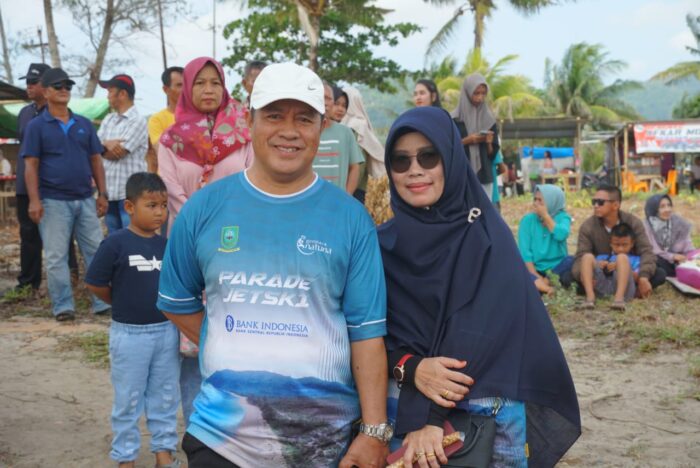 Read more about the article Kadis Kominfo Natuna Turut Hadir Meriahkan Parade Jetski di Serasan