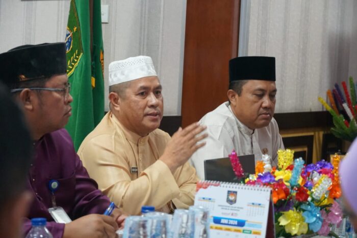 Read more about the article Kadis Kominfo Ikuti Rapat dalam Rangka Menyukseskan Parade Jetski di Serasan