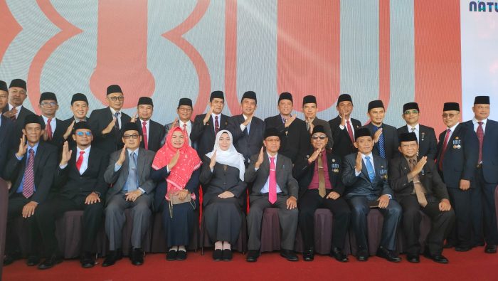 Read more about the article Kepala Diskominfo Natuna Ikuti Upacara Peringatan Detik-Detik Proklamasi Kemerdekaan RI ke-80