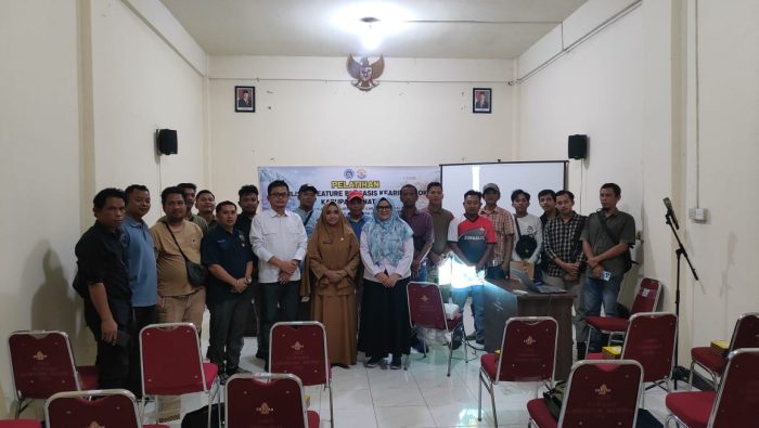 Read more about the article Diskominfo Natuna Bersama UMRAH Gelar Pelatihan Penulisan Feature