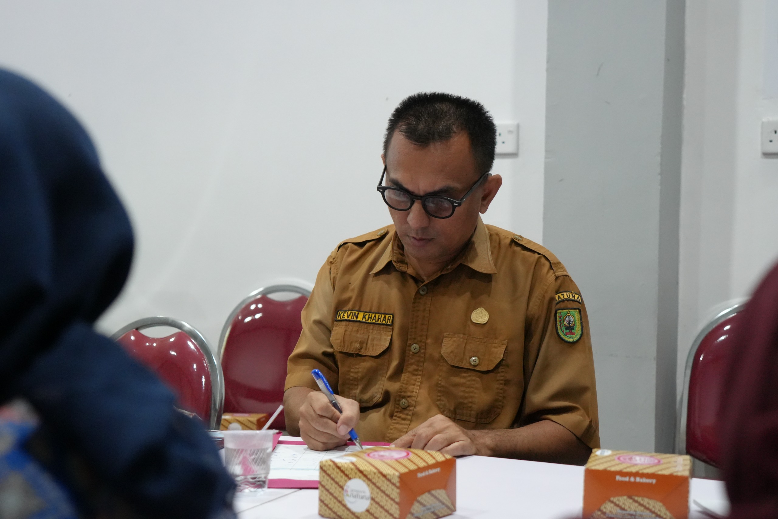 You are currently viewing Kepala Bidang PIKP Diskominfo Natuna Hadiri Rapat Kerja Dekranasda Kabupaten Natuna